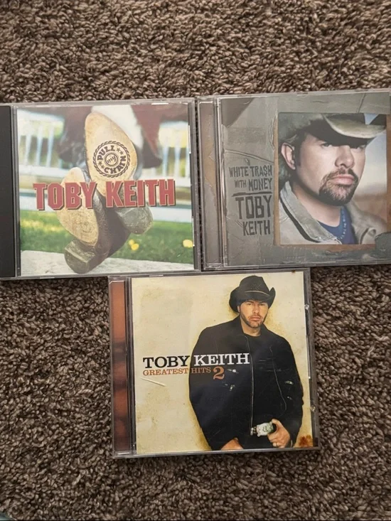 Toby Keith CDs - Picture 1 of 2
